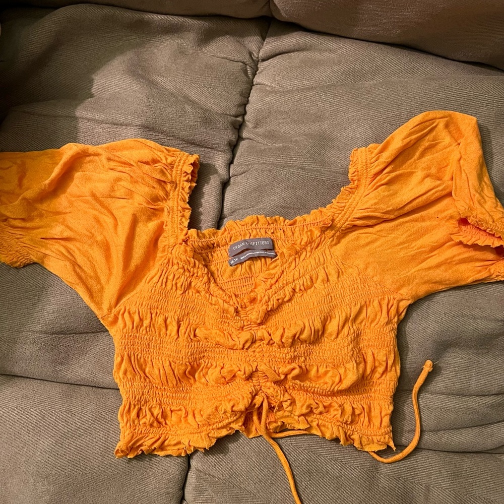 Orange puff sleeve